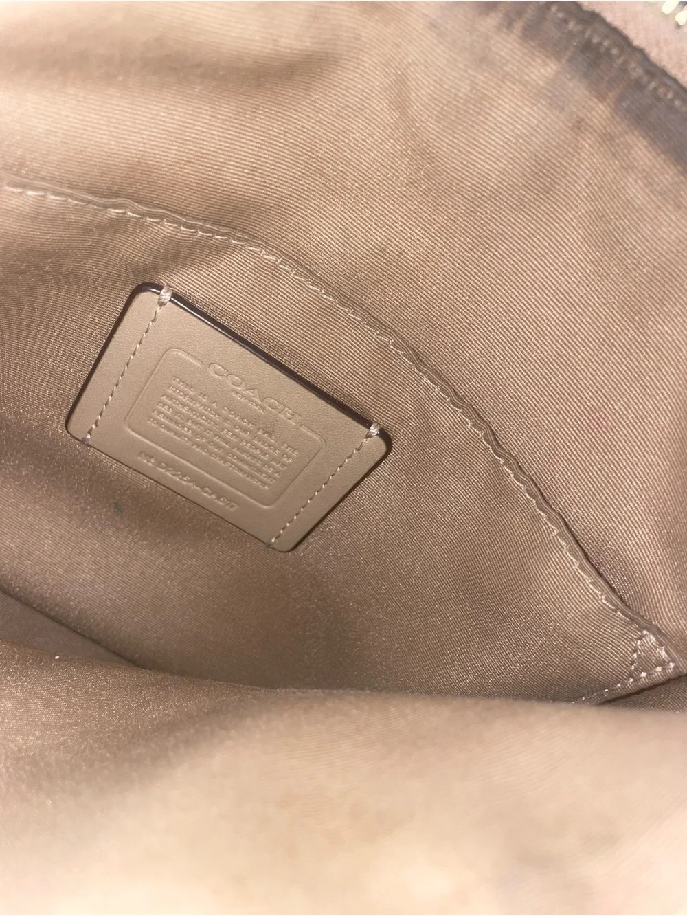 Coach Cream Floral Leather Key & Card Holder with Gold Logo